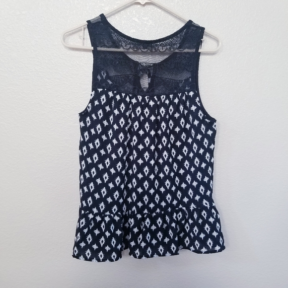 Lily Rose Black and White Tank Size Medium - Picture 2 of 7